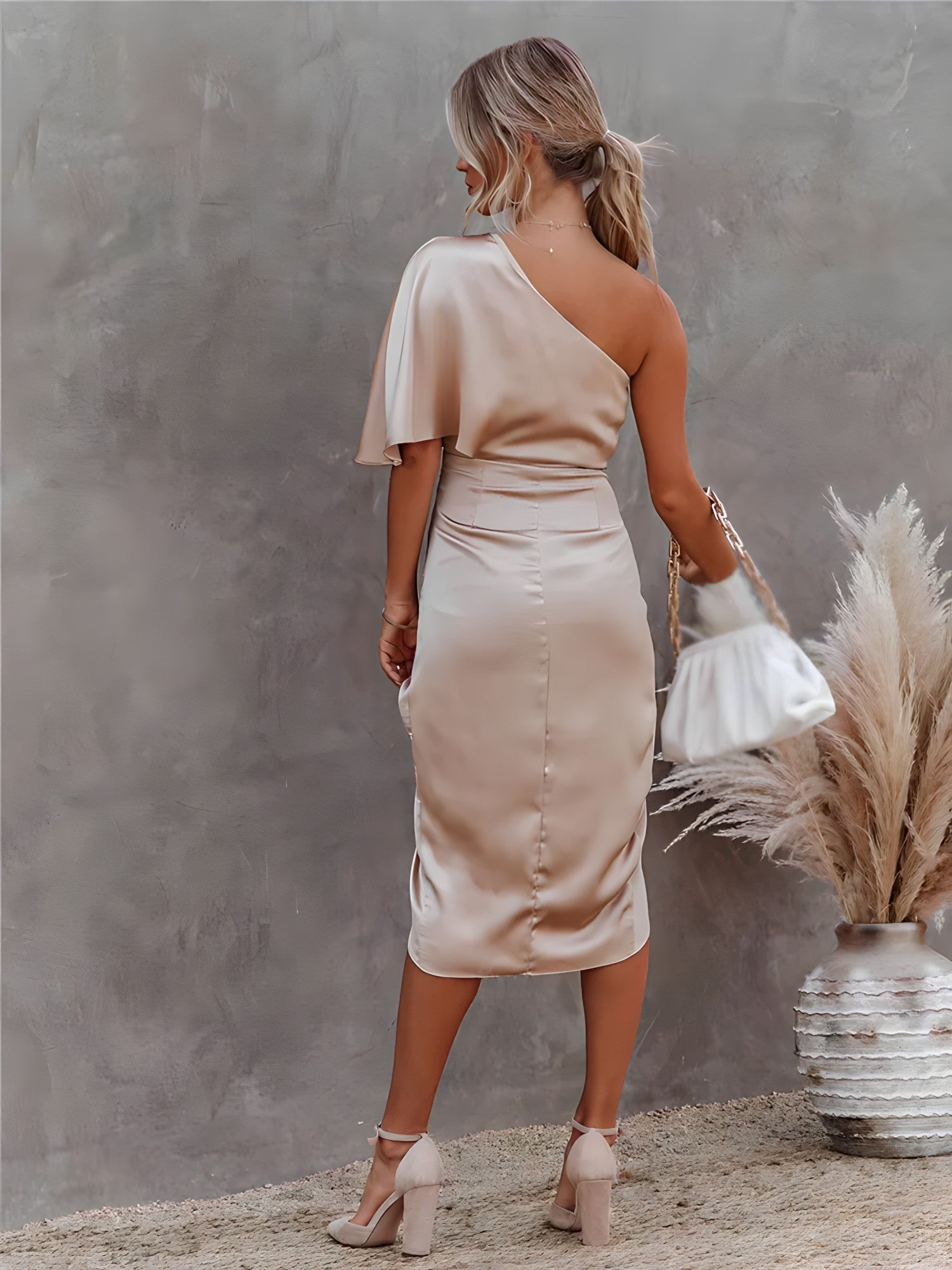 Alicia | Elegante zijden feestjurk