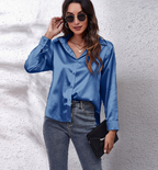 Satijnen Blouse Met Knoopsluiting En Lange Mouwen Elegante