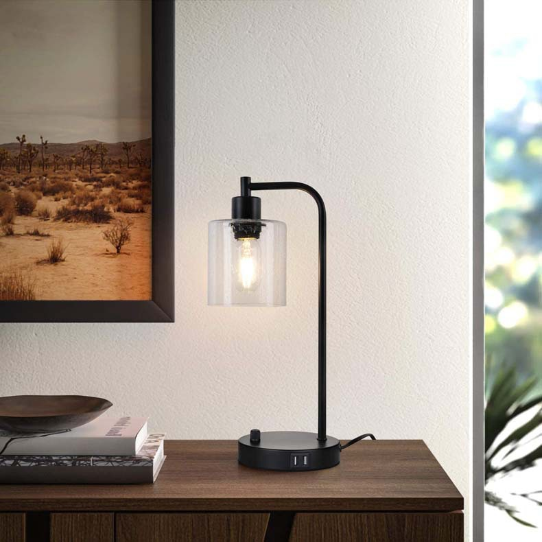 IndustriGlow - Industriële Tafellamp met USB-poorten en Dimbare Verlichting
