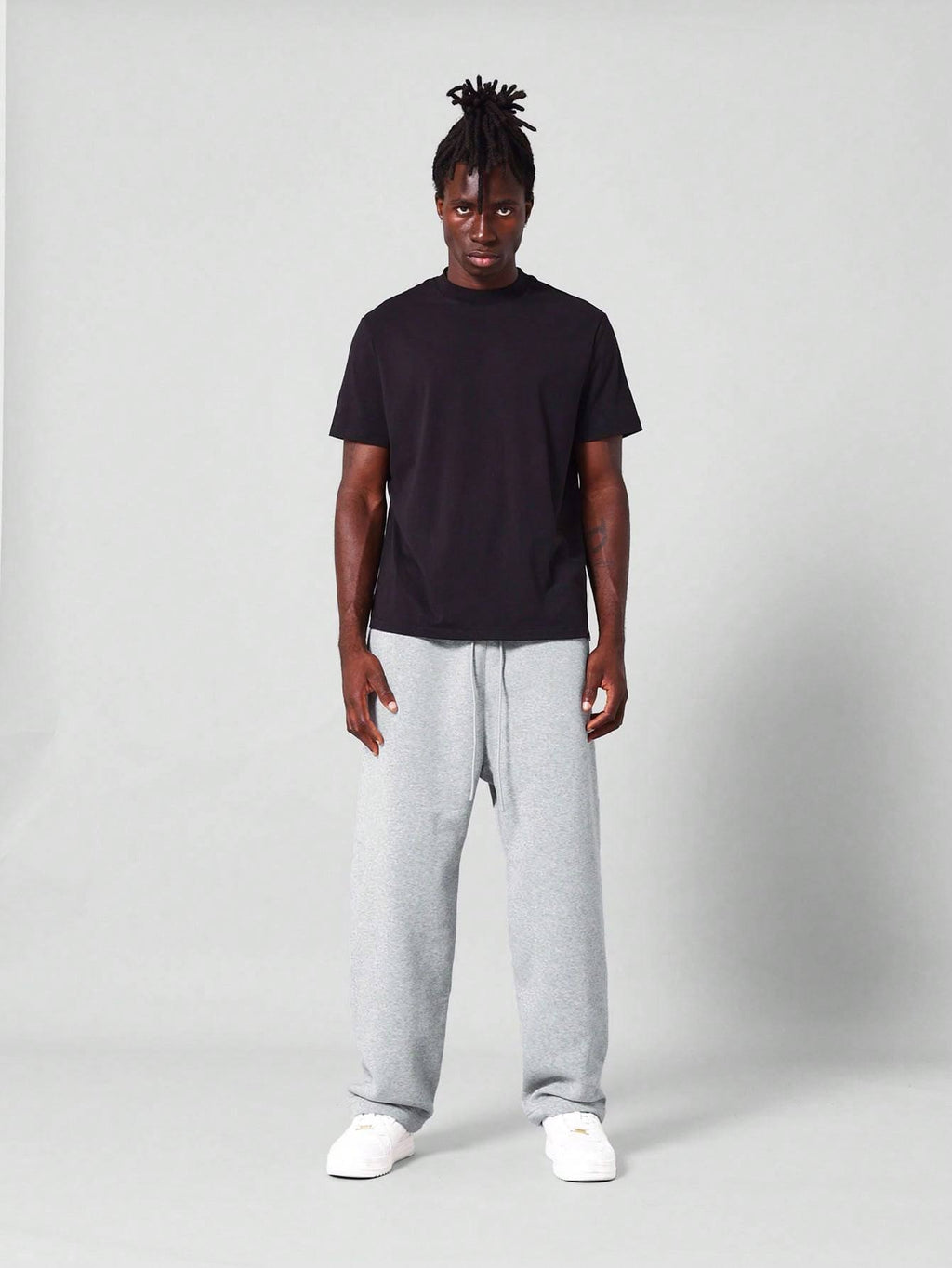 Basis grijze joggingbroek met rechte pasvorm en verlaagd kruis voor mannen Grijs / M