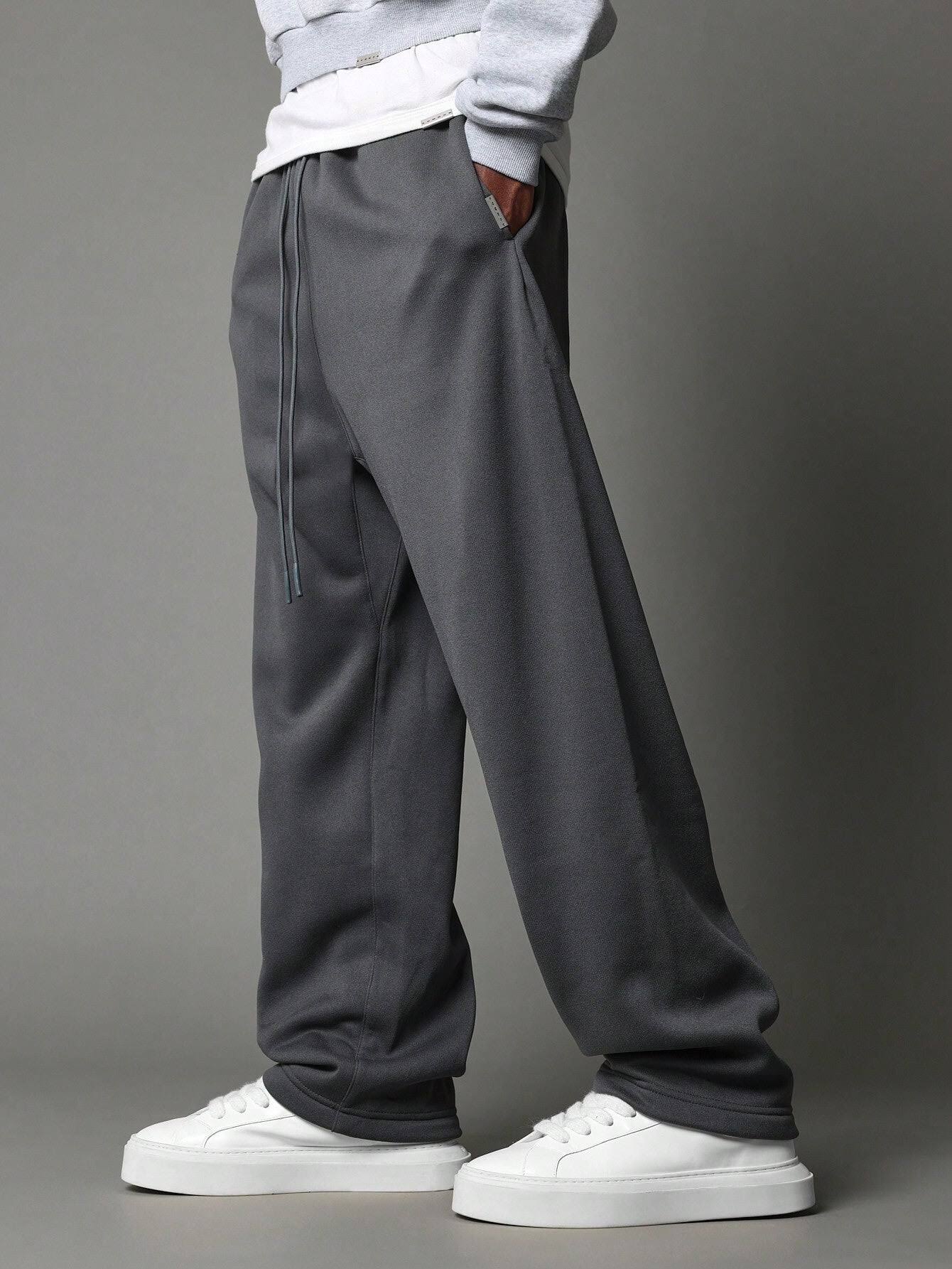 Basis grijze joggingbroek met rechte pasvorm en verlaagd kruis voor mannen Grijs / M