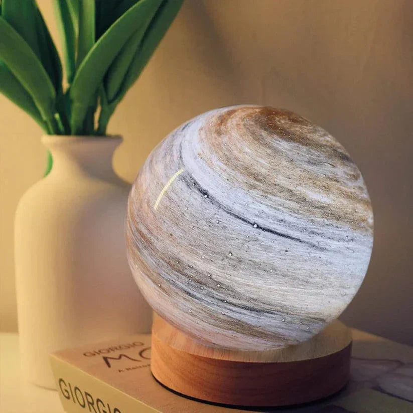 LunaGlow - Artistieke Dimbare USB Maanlamp