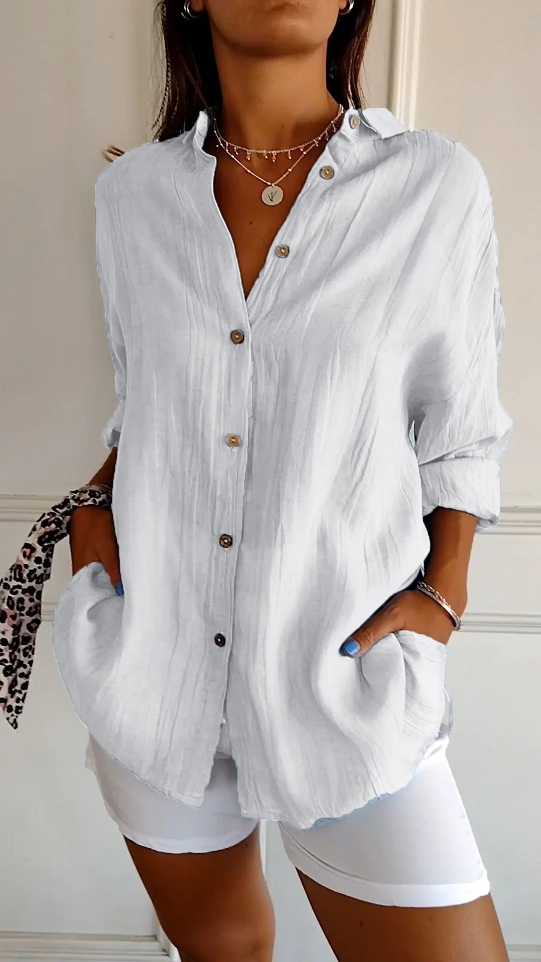Loszittende Blouse voor dames - Luchtig en Comfortabel - Met knopen sluitin