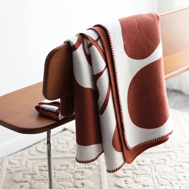 BohoWarm – Luxe Boheemse Woondeken met Modern Abstract Ontwerp