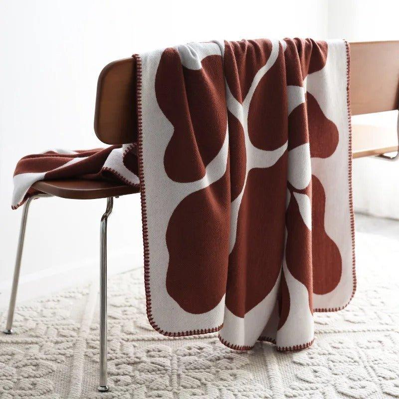 BohoWarm – Luxe Boheemse Woondeken met Modern Abstract Ontwerp