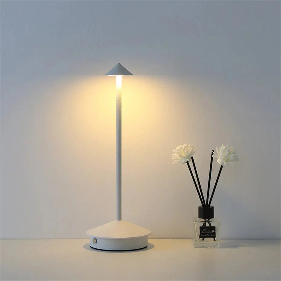 Beacon Lamp in Pijlvorm