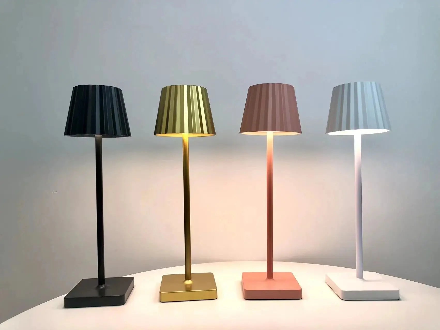 Illumine Draadloze Tafellamp