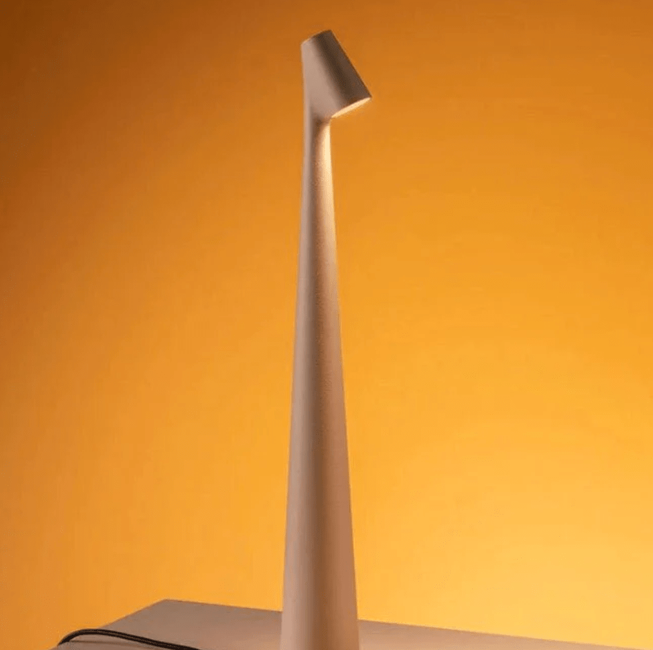 Spark Minimalistische Touch-Tafelamp