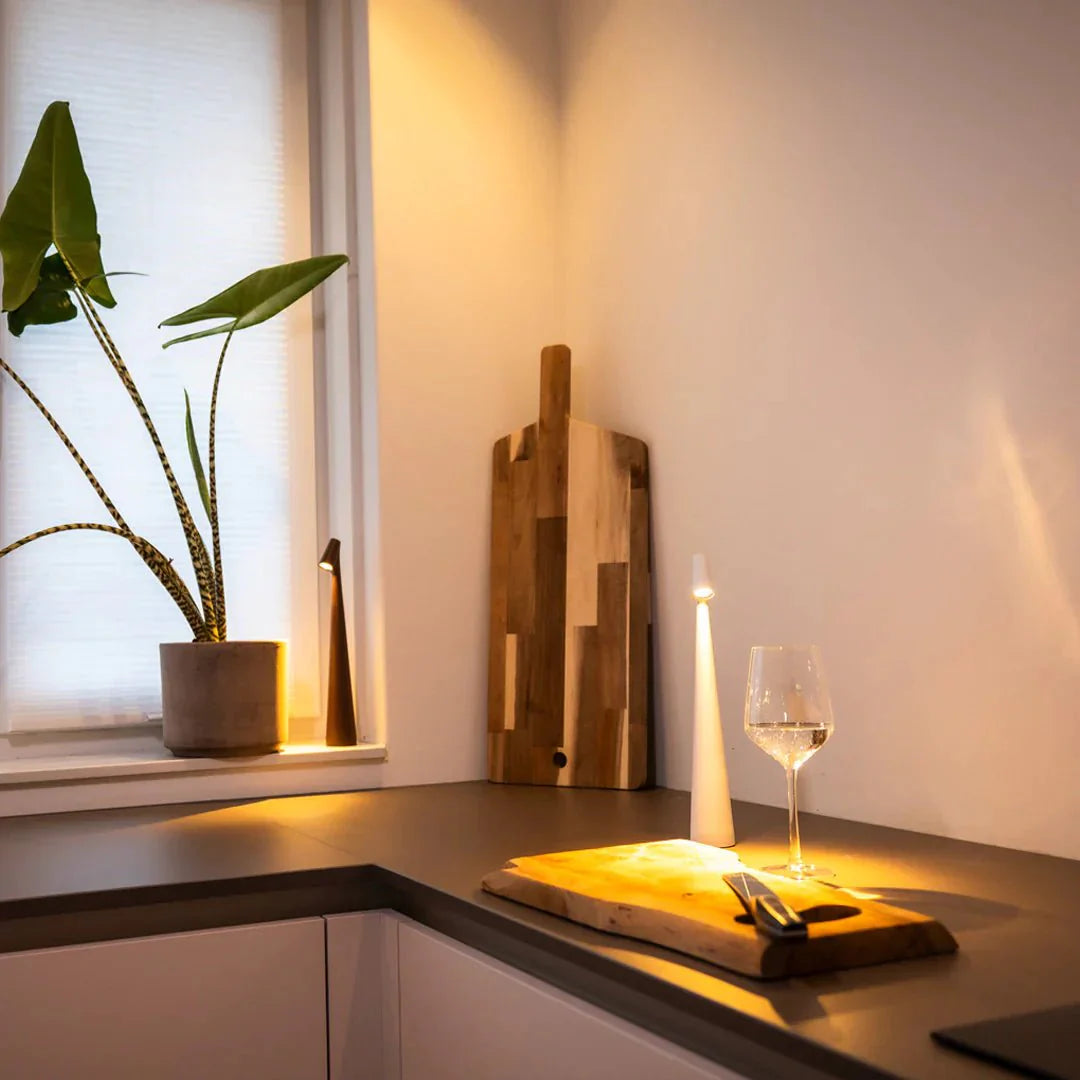Spark Minimalistische Touch-Tafelamp