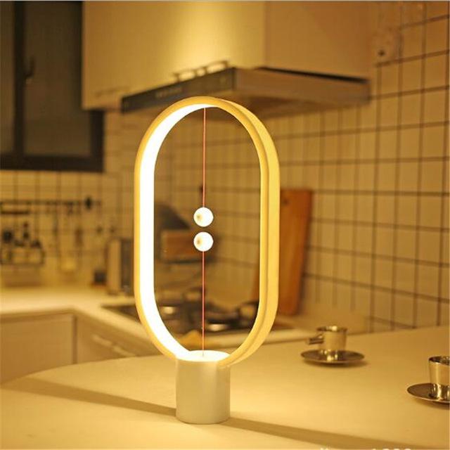 MagnetGlow | Zwevende LED Tafellamp – Modern Design
