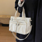 Annie - De fluwelen tas