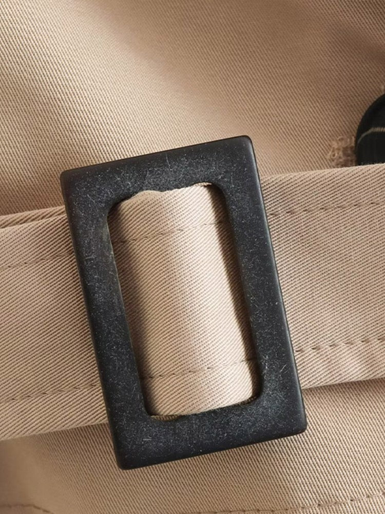 Dames Beige Cropped Trenchcoat met Dubbele Sluiting