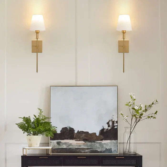 AuraCharge I Draadloze Wandlamp met Instelbare Helderheid – Modern Design