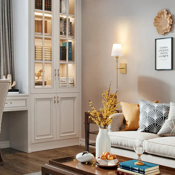 AuraCharge I Draadloze Wandlamp met Instelbare Helderheid – Modern Design